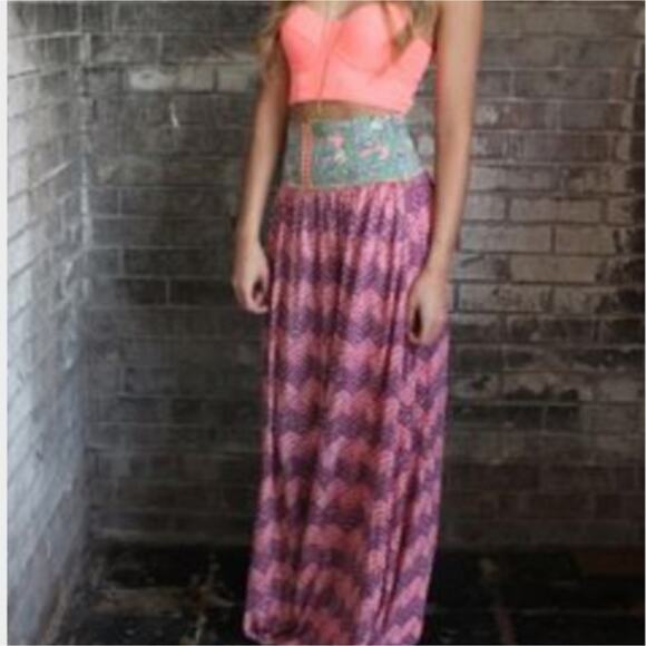 Anthropologie Maaji pink purple Susie patootie bird/geometric print maxi skirt - Picture 4 of 14